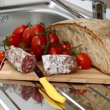 Alexandra Exclusive *