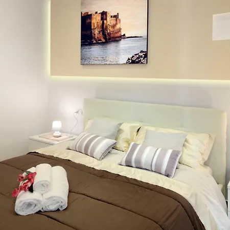 Alexandra Exclusive アパート